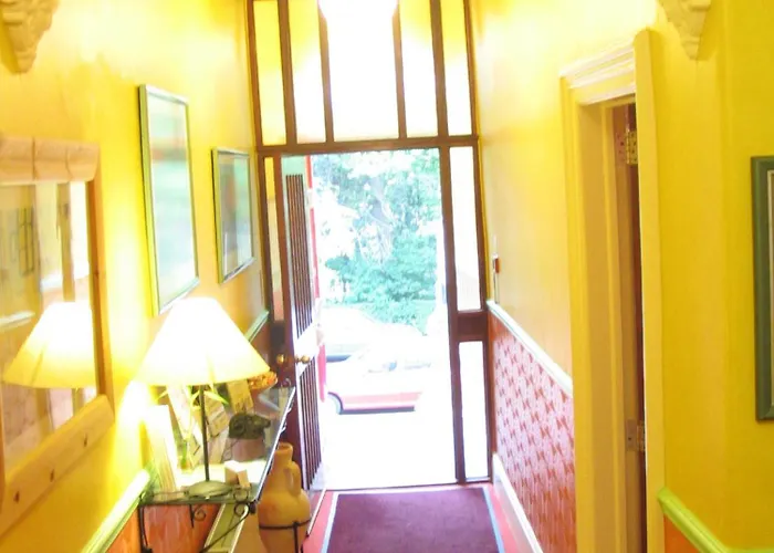 Couette-café The Dales 4*